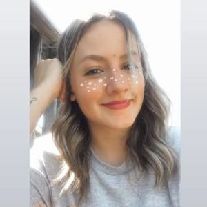 Meet your Posher, Kenzie